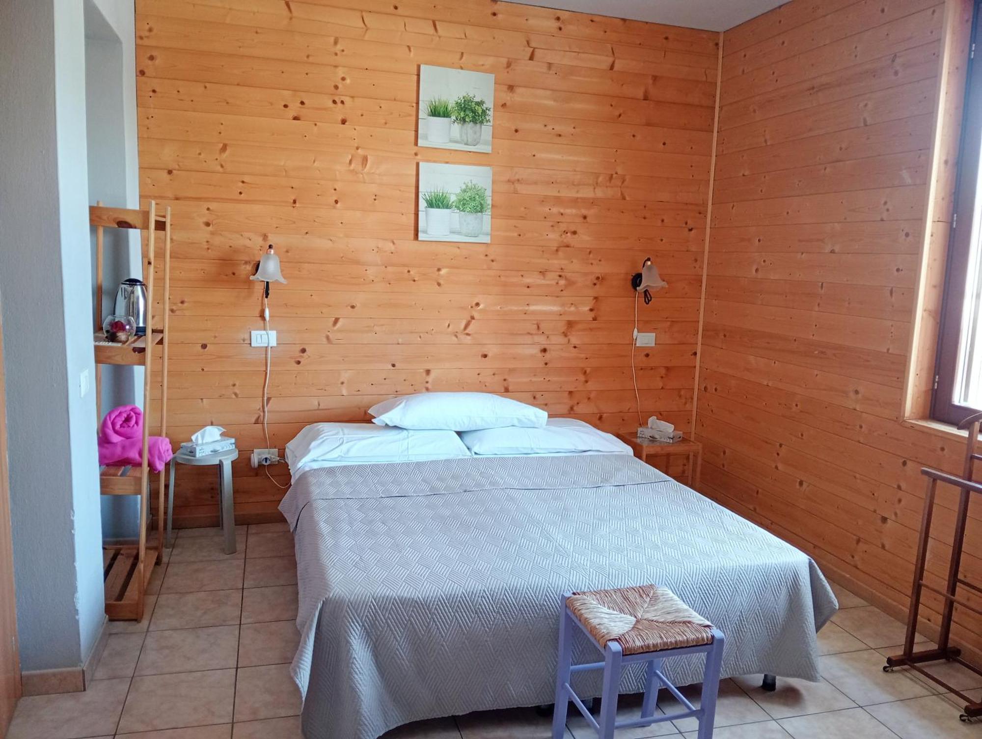B&B Franciacorta Castrezatto Bagian luar foto
